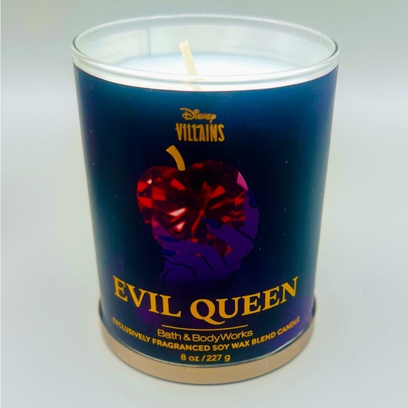 Bath & Body Works 2025 Disney Villains EVIL QUEEN Candle 8oz Single Wick NEW 🍎 - Picture 4 of 7